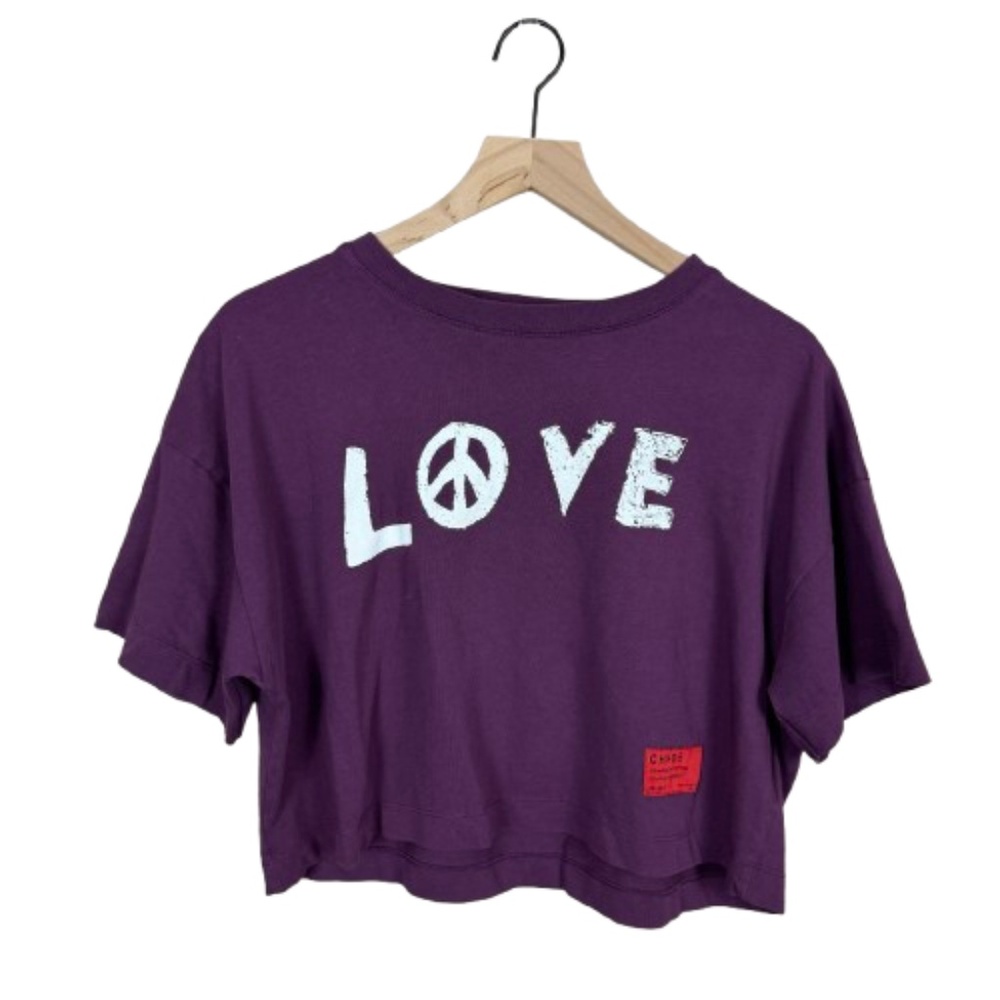 CHNGE Power of Love Cropped Tee